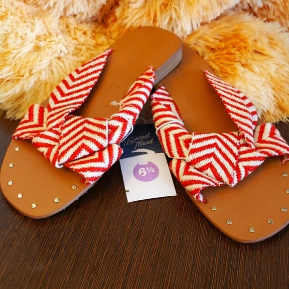 Universal Thread Louise Chevron Print Knotted Slide Sandals -  Red 6.5 - Picture 1 of 6